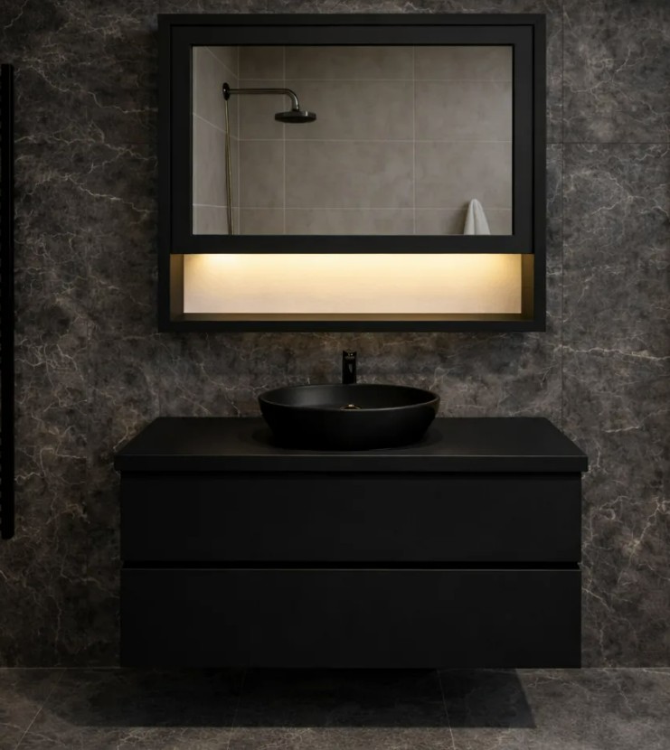 https://modabania.com/clients/220/images/catalog/products/ee6310daf8ca8bcd_KOMPLEKT BLACK.jpg